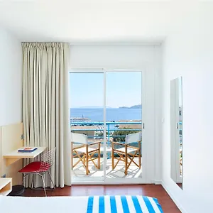 California 2*, Le Lavandou France